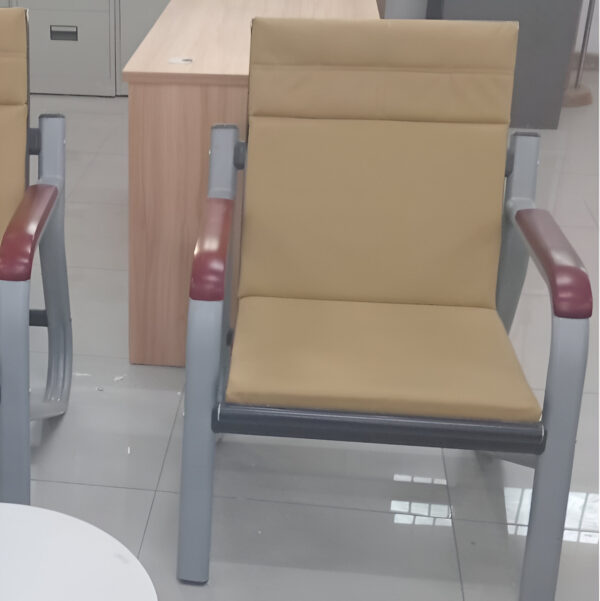 5-Seater Brown Reception Sofa